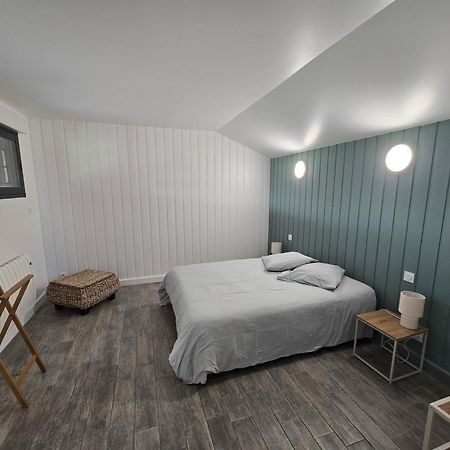 La Maison De Julise Cossé-le-Vivien Exteriör bild